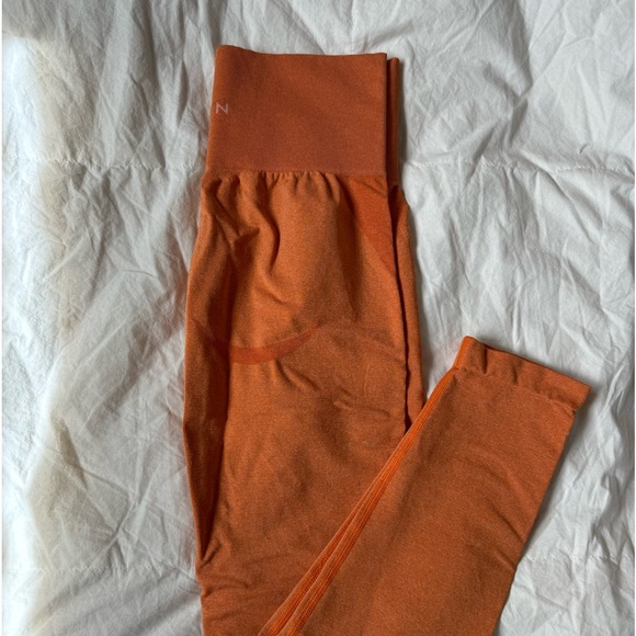 NVGTN Pants - NVGTN contour seamless leggings